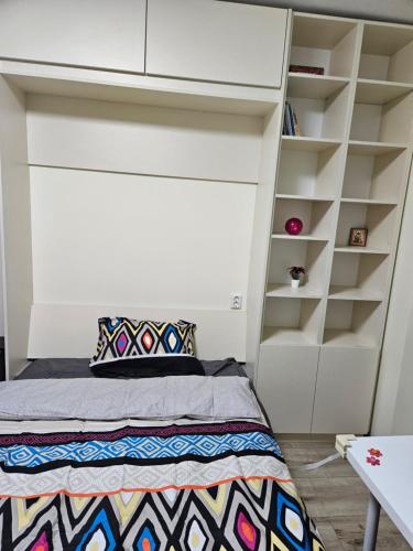 HOME20GEDV HOME20GEDV