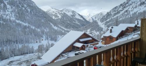 ทัศนียภาพ, Refuge des Vues Alpines Isola 2000 in อีโซลา