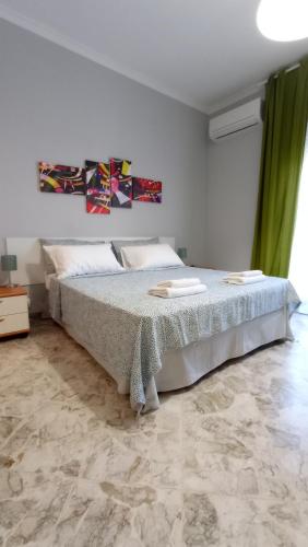 ROOM 110 BARI - image 3