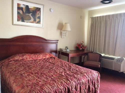 Carpet Inn – Opelika, AL