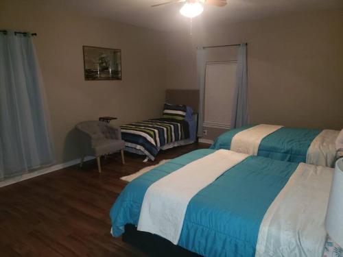 Rental Unit 2 Close to NASA and Kemah Boardwalk