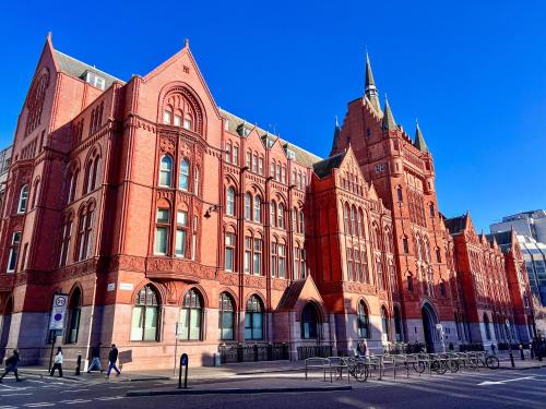 Excellent Entire Apartment Between St Pauls Cathedral and Covent Garden 1