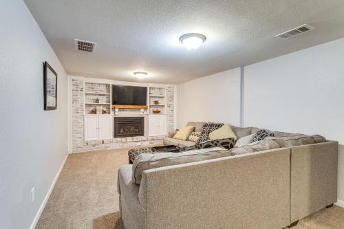 Pet-Friendly Home with Yard, 5 Mi to Downtown Denver in Denver, USA