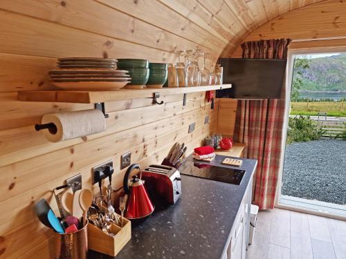 Konyha, Rowan Gorgeous Glamping Hideaway in Dundonnell