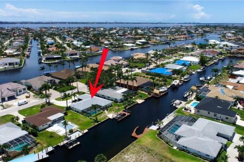 Waterfront Paradise in Cape Coral