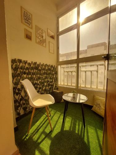 Charite Host Appartement , Wifi et Parking Gratuit in Essalam