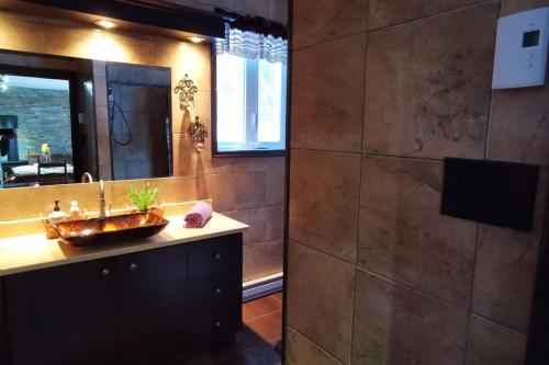 浴室, Chalet Bella Vista - Lake access - SPA - 4 bdrms in 卓特斯(QC)