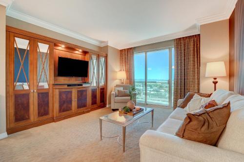 Luxe 1br 2bth Suite MGM Signature Balcony, Лас-Вегас (фото 6)
