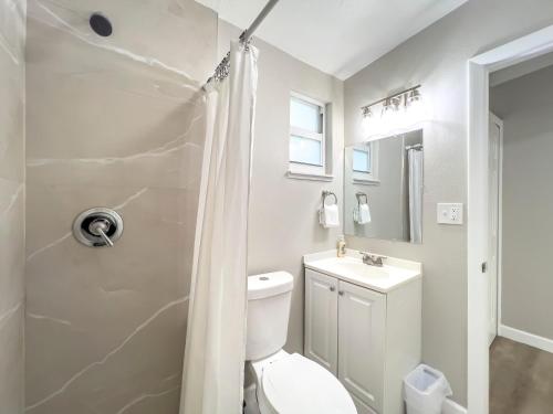 La Vie Boheme 3 - Cozy Sylish Studio w Parking in Miami, USA