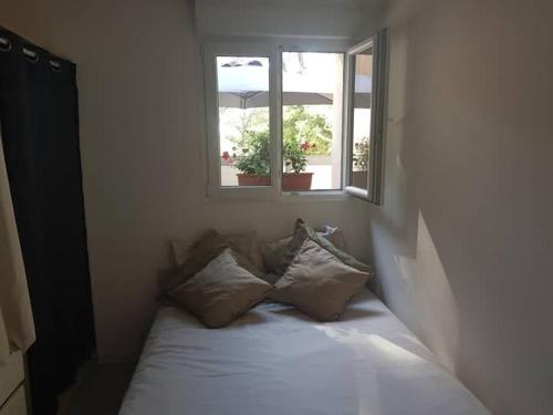 1 double bed, 1 sofa bed