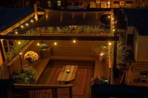 Double Decker Roofdeck Gorgeous View in Passyunk - image 11