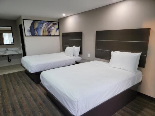 Classic Quadruple Room