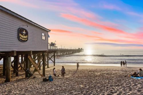 Bike to Trestles in San Clemente, USA