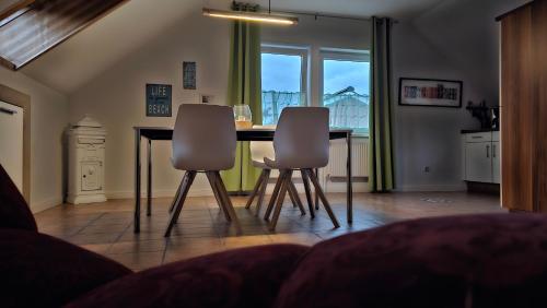 kök, Fehmarn Studio Apartment mit Meerblick und Garten in Strukkamphuk
