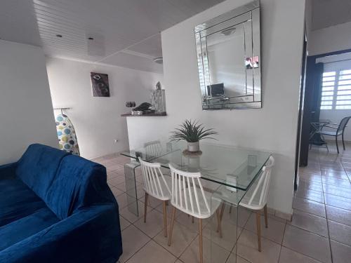 SIMPLISSIME T4 à KOUROU (SIMPLISSIME T4 a KOUROU) in Kuru