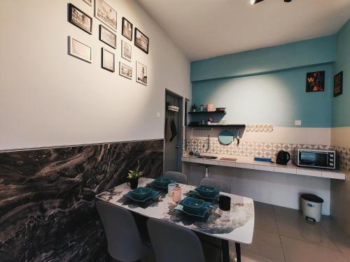 INS Pavillion by irainbow INS Pavillion by irainbow