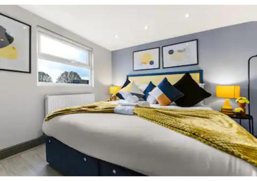 Three Bedroom Home - Perfect for Large Groups, Londra (foto 4)