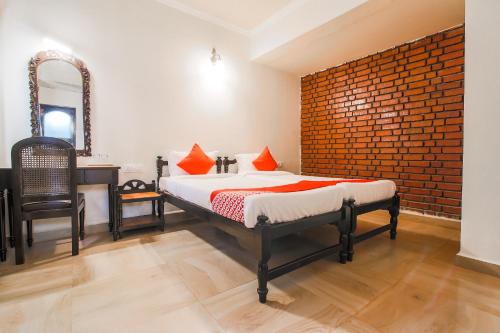 OYO La Petite Near Dabolim Airport