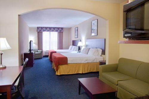 Holiday Inn Express Hotel and Suites Orange