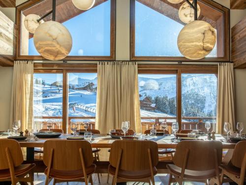 Chalet Penthouse Luxe à Méribel - Concierge, Spa, Parking - FR-1-613-41 - Apartment - Méribel
