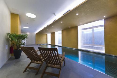 Swimming pool, Grandhotel Ambassador Narodni Dum in Karlovy Vary