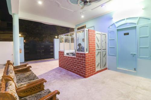 Flagship 64259 Xpress Stays