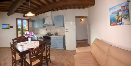 Agriturismo Il Noce in Lajatico