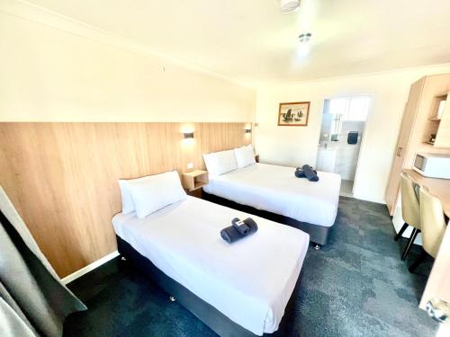 Adrian Motel in Forbes