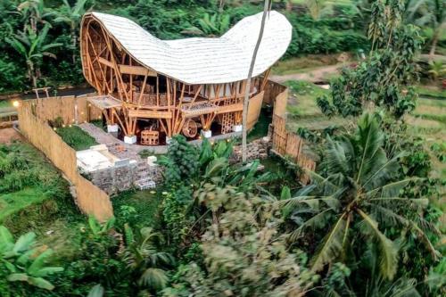 Rania Bamboo Villa by Broga