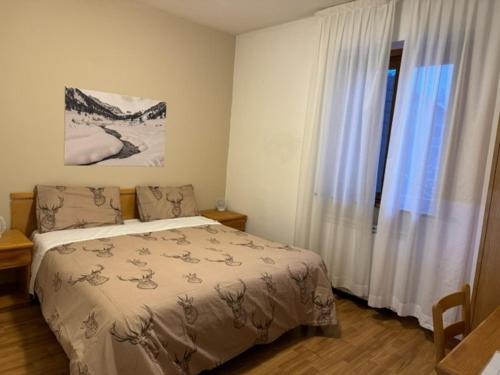 2 twin beds