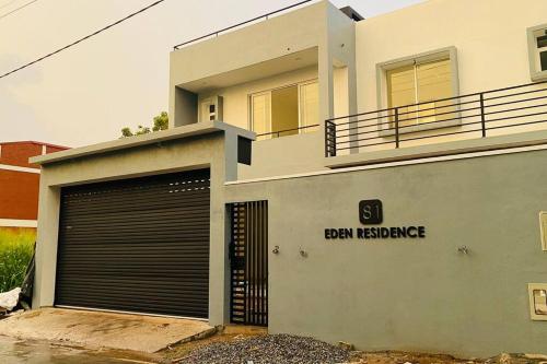 Eden Residence Home Stay Ja Ela near Airport Highway Exit