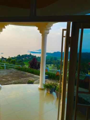Villa Vista Lago photo 1
