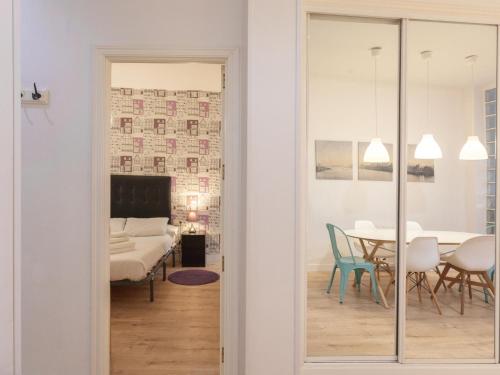 Enorme y acogedor piso en la puerta del sol - image 11