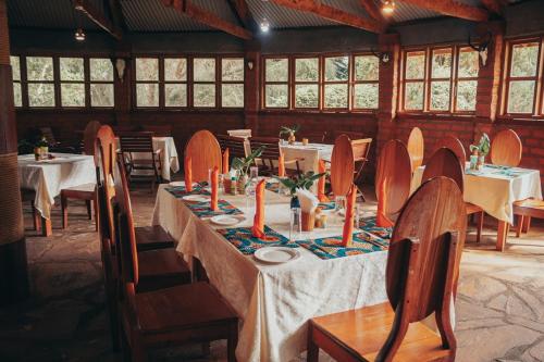 Restoran, Swiss Farm Cottage in Lushoto