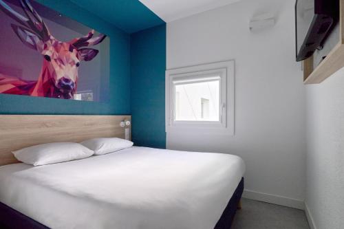Standard Room, 1 Double Bed , Free Wifi, Air-Co, Shower