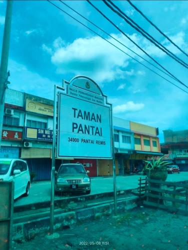 Rumah Singgah in Pantai Remis