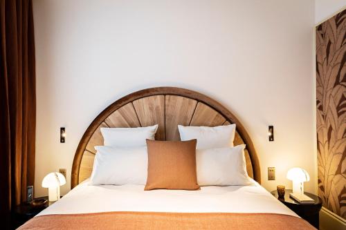 518825169 Hotel Florida Paris