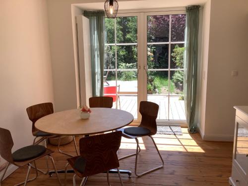 設施, Haus Schönkamp, ganzes Ferienhaus mit Garten & Parkplatz (Haus Schonkamp, ganzes Ferienhaus mit Garten & Parkplatz) in 盧貝克