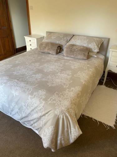 Pear Tree House 2 bed apartment Room Type - Two-Bedroom Apartment Pear Tree House 2 bed apartment Room Type - Two-Bedroom Apartment