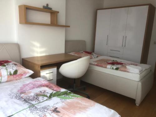 Downtown apartment in the heart of the new city center, 4 persons, parking, Bratislava (photo 7)