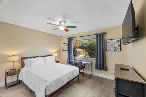 Beautiful home with spa and golf, Las Vegas (foto 9)