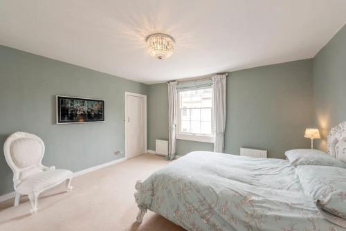 Beautiful Georgian TownHouse + opt parking, Bath (zdjęcie 8)