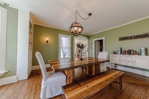 The Goat Farm in นอร์ท ออโรรา (IL)