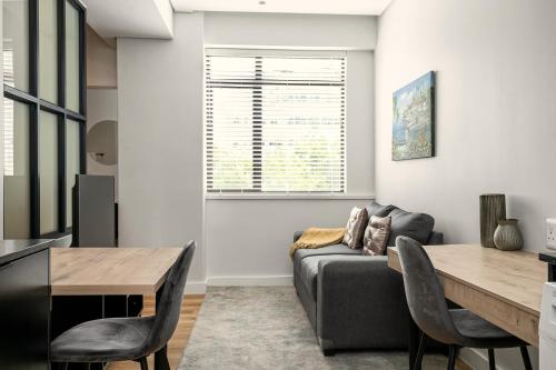 The Carrington 204