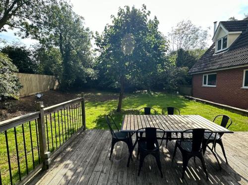 外部景觀, Greenacre Lodge - cosy, dog-friendly rural home with private garden in 維京奧