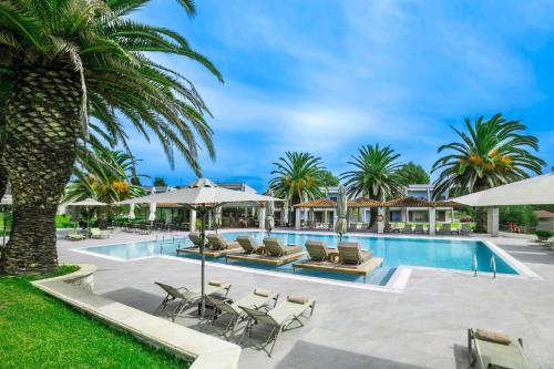 Iris Hotel - image 12
