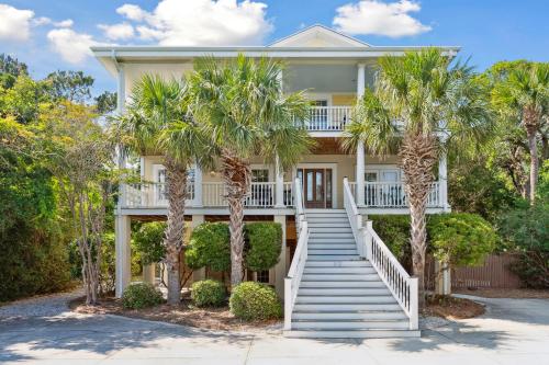 Southern Charm in Folly Beach, USA