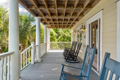 Southern Charm in Folly Beach, USA