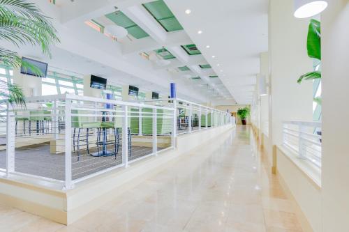 Facilities, Emerald Beach by Panhandle Getaways in Panama City (FL)