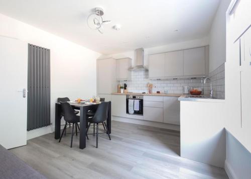 The White House By My Serviced Apartments - image 12